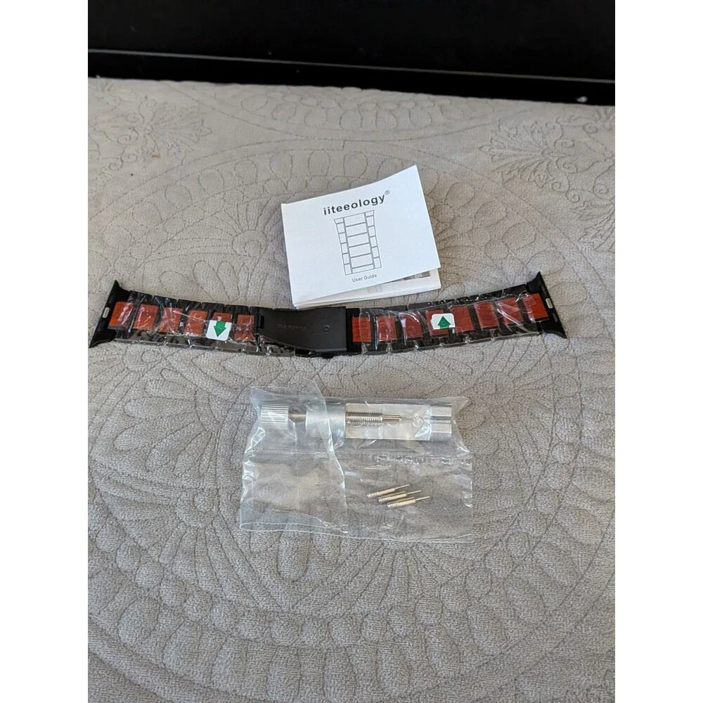 Beautiful Stainless Steel Apple Watch Band, Heavy WeightAdjustable Includes Tool